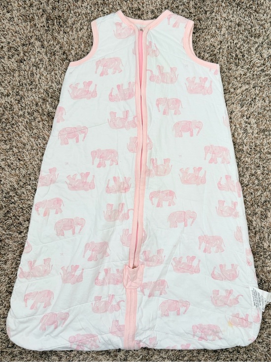 Burt's Bees Other - Burt's Bees White Sleep Sack with Pink Elephant Print